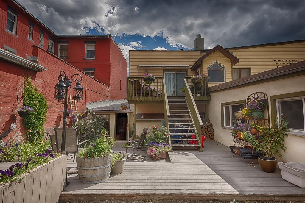Country Encounters Accommodations Coleman Bagian luar foto